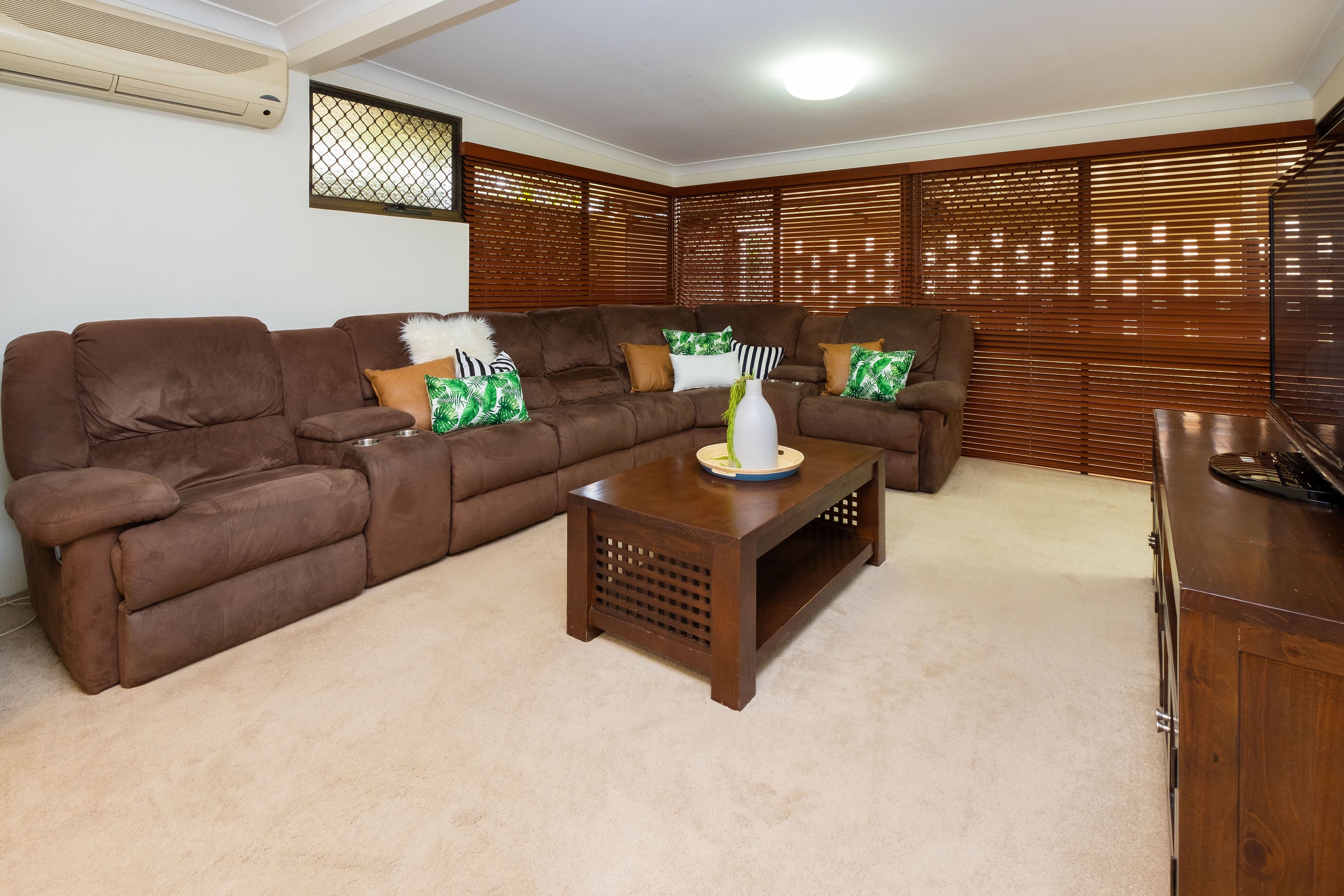 22 Algona Street, Holland Park West QLD 4121, Holland Park West - Thumbnail 4