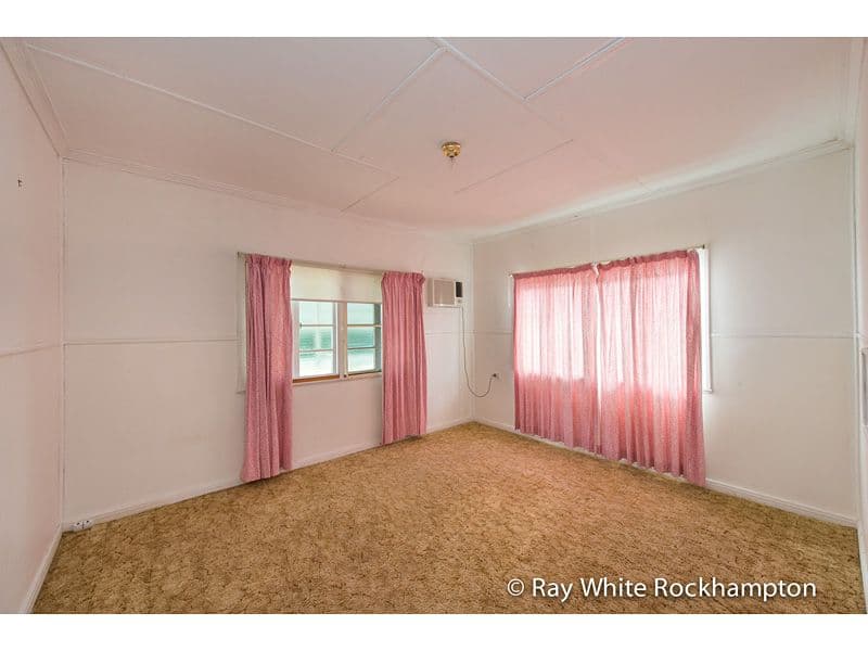 19 Peterson Street, WEST ROCKHAMPTON QLD 4700, West Rockhampton - Thumbnail 8