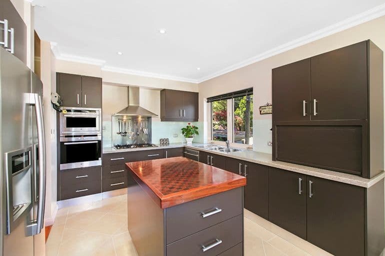 19 Milton Road, TURRAMURRA NSW 2074, North Turramurra - Thumbnail 2