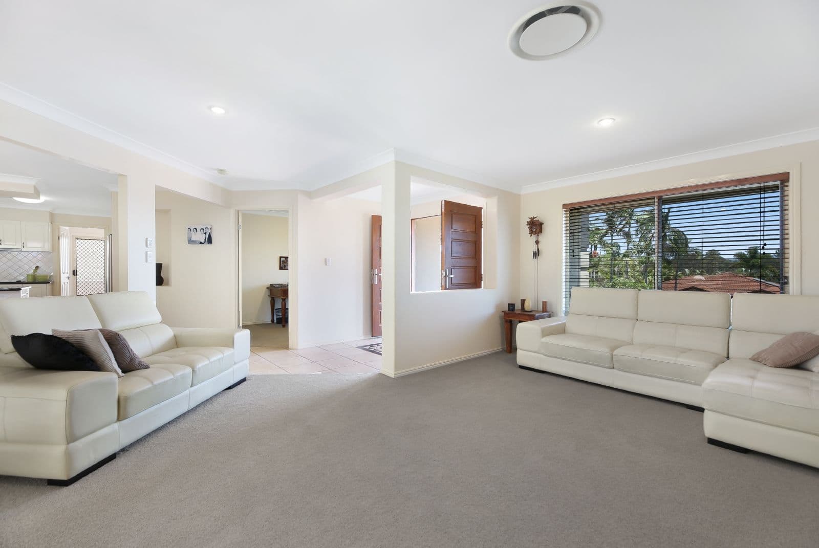 85 Arun Drive, Arundel QLD 4214, Arundel - Thumbnail 3