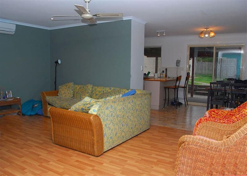 12  Deloraine Avenue, URANGAN QLD 4655, Urangan - Thumbnail 3