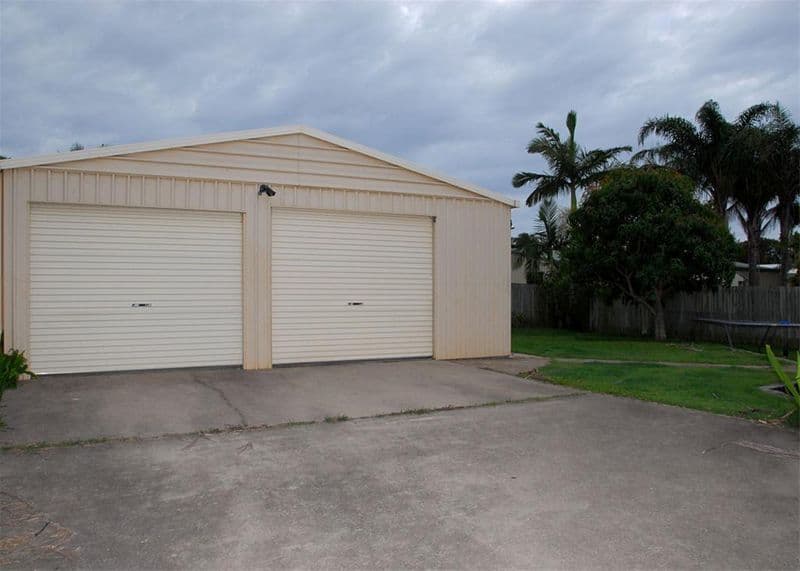 12  Deloraine Avenue, URANGAN QLD 4655, Urangan - Thumbnail 5