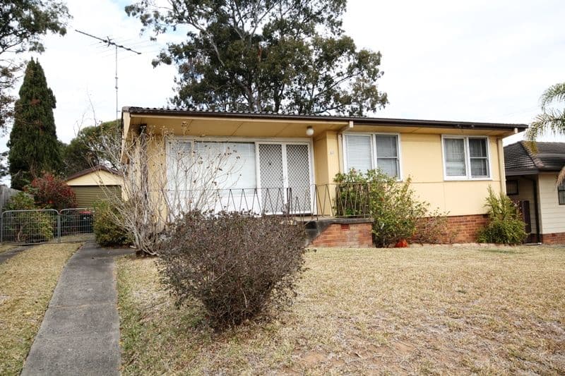 60 North Liverpool Road, HECKENBERG NSW 2168, Heckenberg - Image 1
