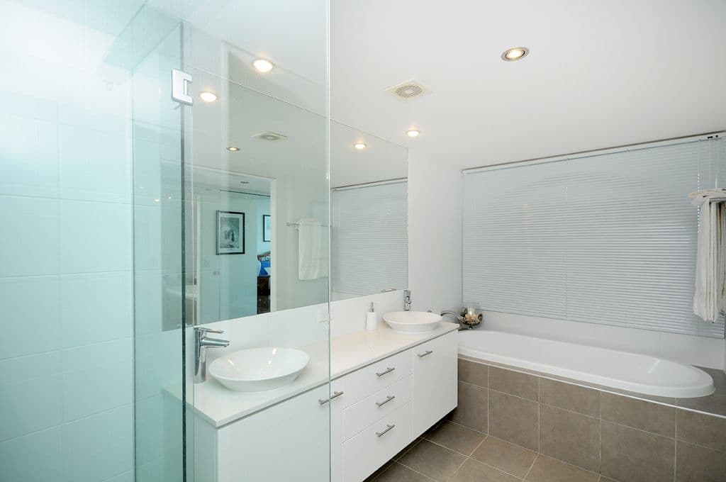 1404 'Freshwater Point' 33 T E Peters Drive, BROADBEACH QLD 4218, Broadbeach Waters - Thumbnail 7