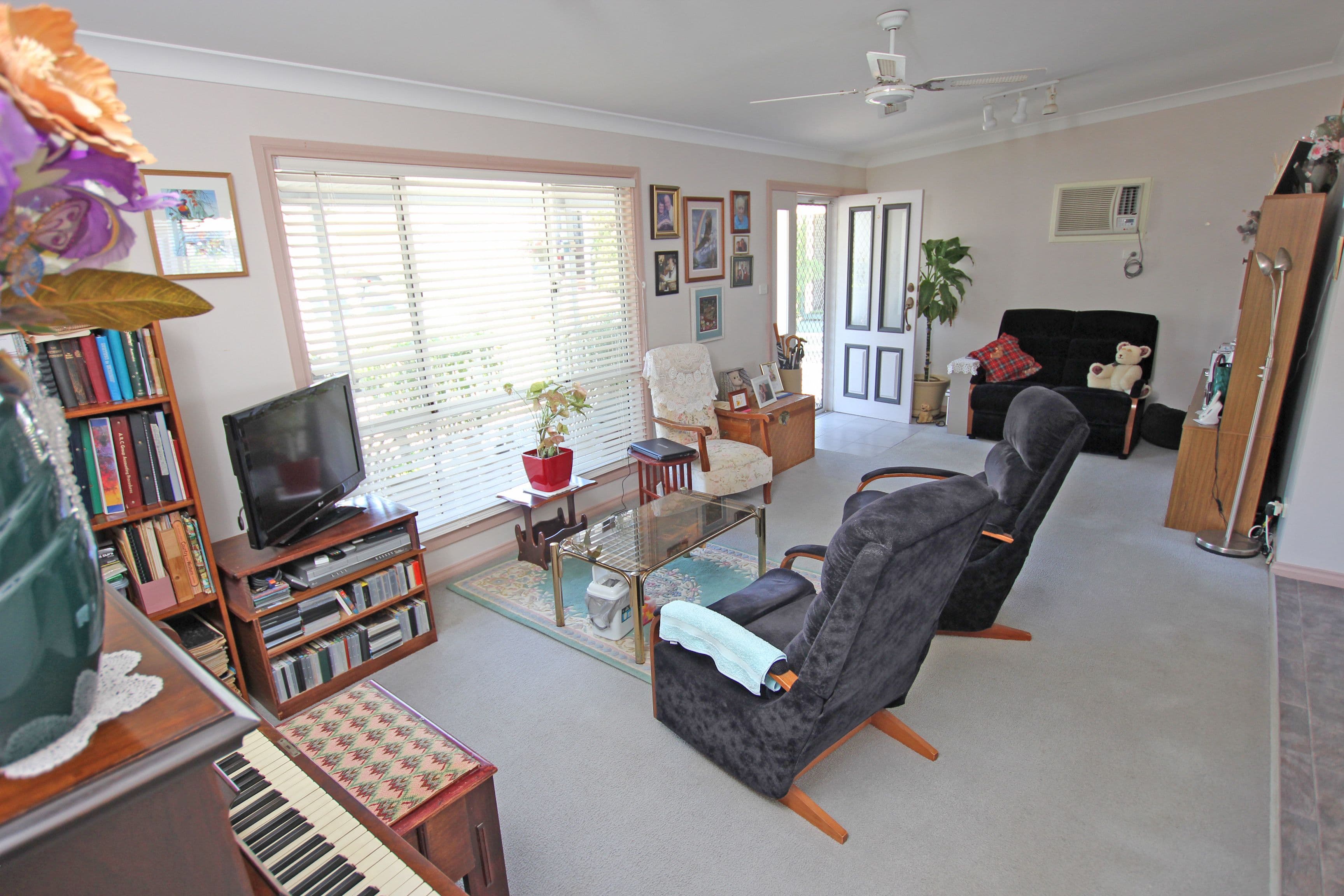 7 Fifth Avenue, Green Point - Thumbnail 3