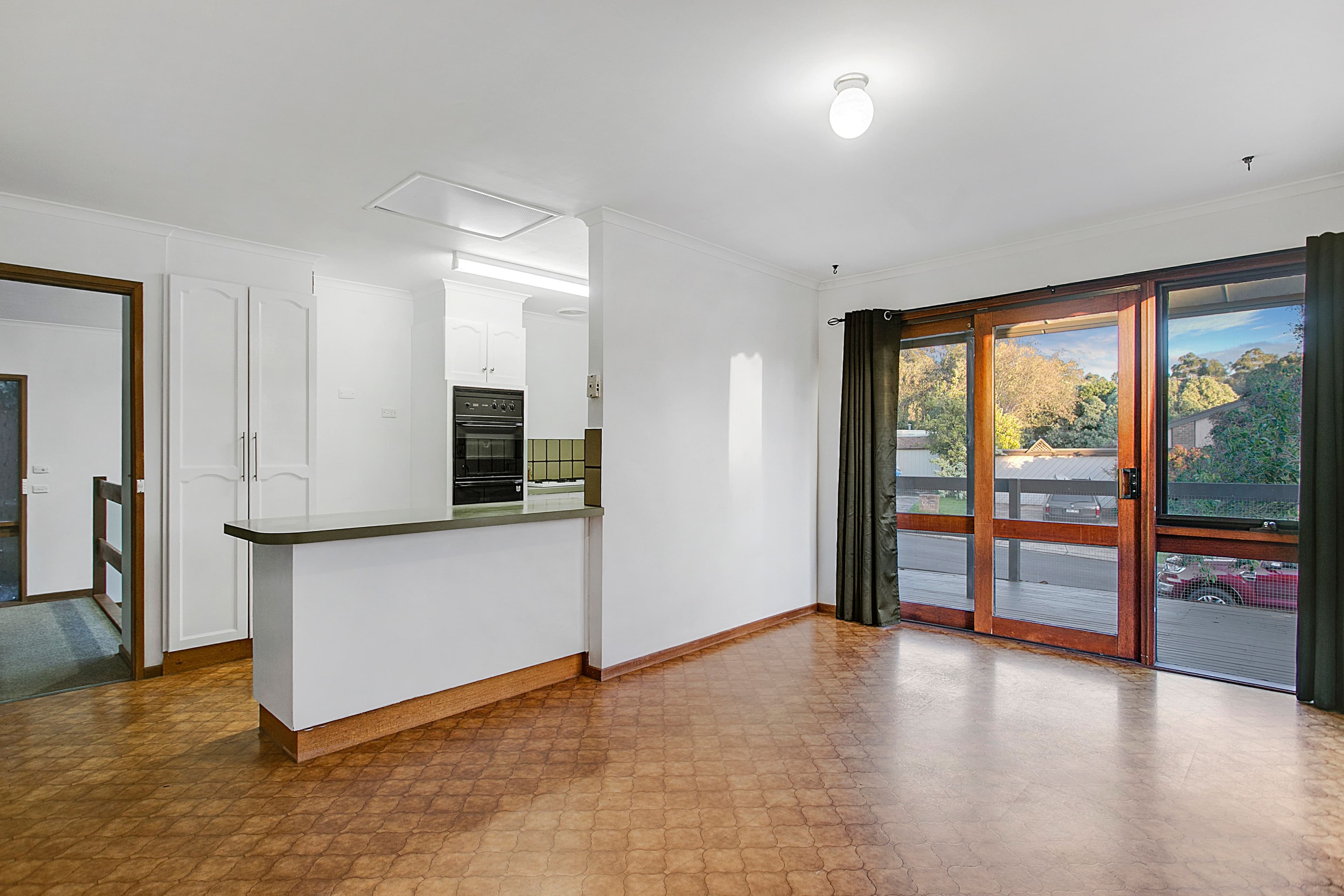 6 Melaleuca Court, Frankston VIC 3199, Frankston - Thumbnail 3