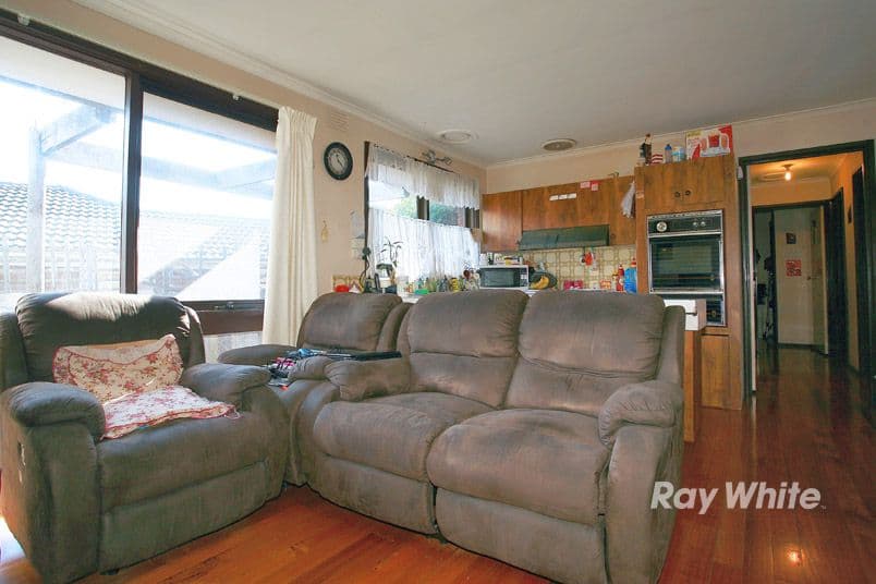 5 Gumbuya Close, EUMEMMERRING VIC 3177, Eumemmerring - Thumbnail 5