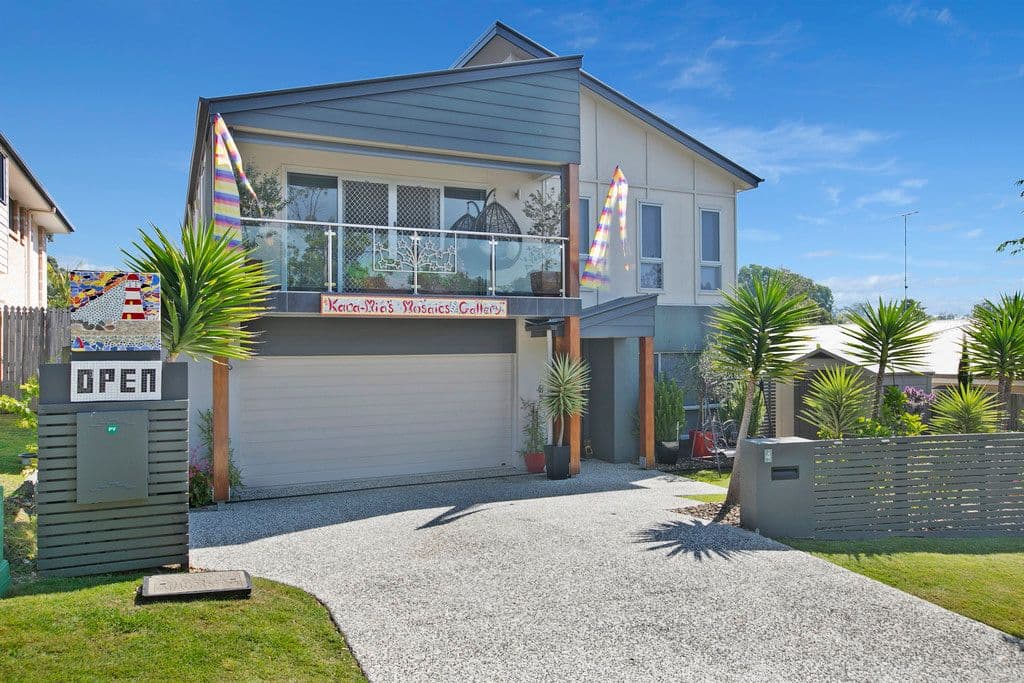 4 Tamarillo Close, Mount Cotton QLD 4165, Mount Cotton - Thumbnail 2
