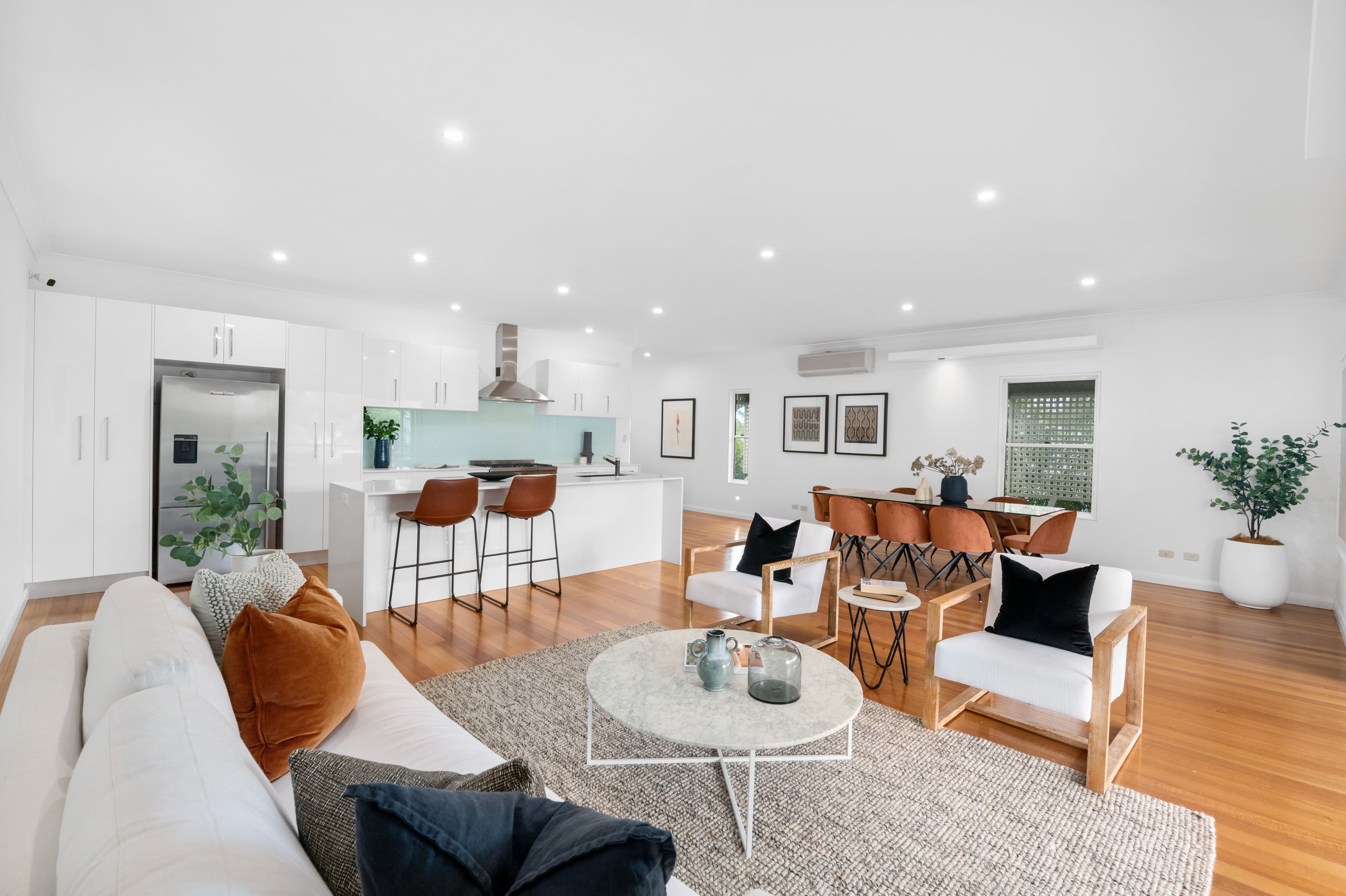 52 Beatrice Street, Bardon QLD 4065, Bardon - Thumbnail 2