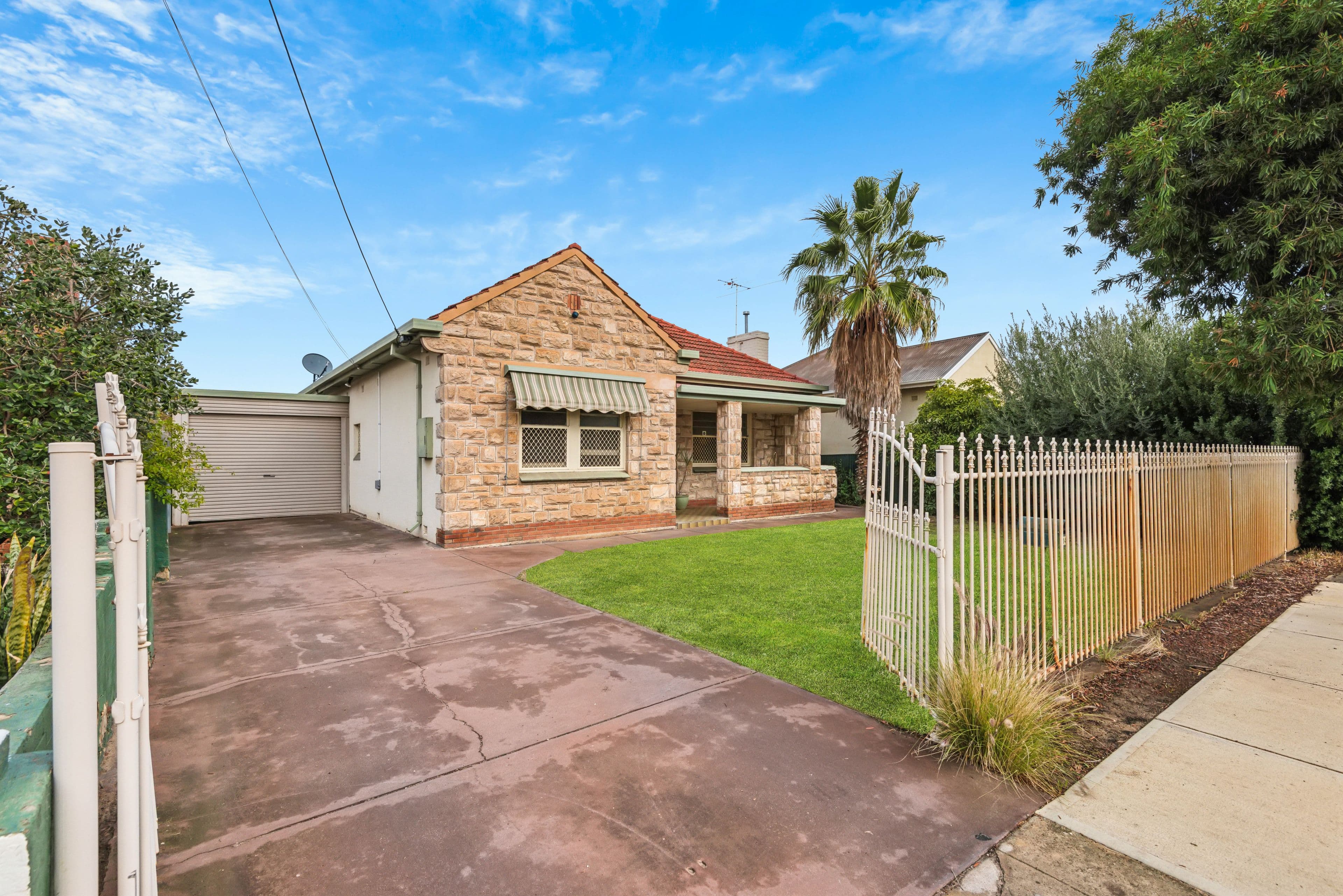 14 Swansea Street, Largs North SA 5016, Largs North - Thumbnail 2