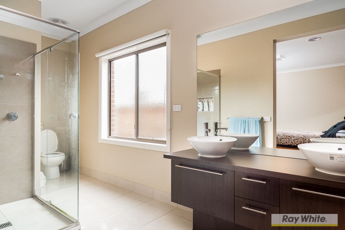 10 Boobook Grove, Cowes VIC 3922, Cowes - Thumbnail 5