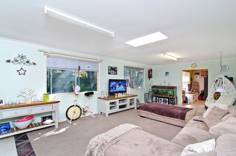 23 Celebes Avenue, PALM BEACH QLD 4221, Palm Beach - Thumbnail 4