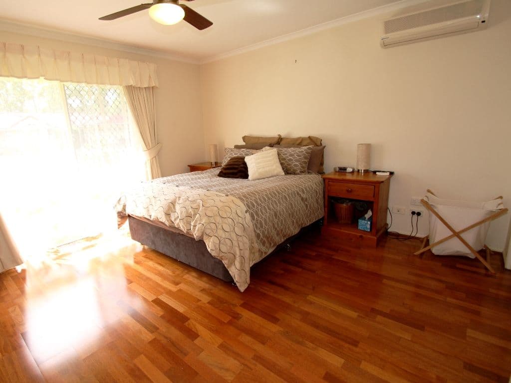 33 Kirralee Crescent, UPPER KEDRON QLD 4055, Upper Kedron - Thumbnail 8