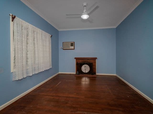 29 Cypress Street, Rangeway WA 6530, Rangeway - Thumbnail 2