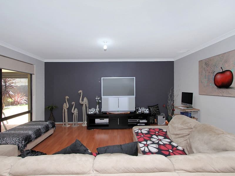 12 Berlin Drive, WANNEROO WA 6065, Wanneroo - Thumbnail 4