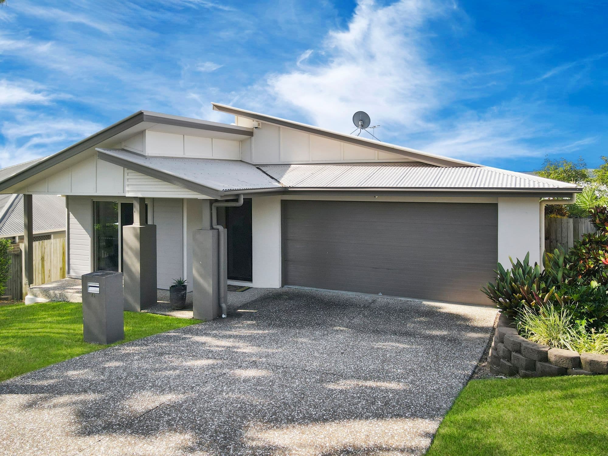 76 Outlook Drive, Waterford QLD 4133, Waterford - Image 1
