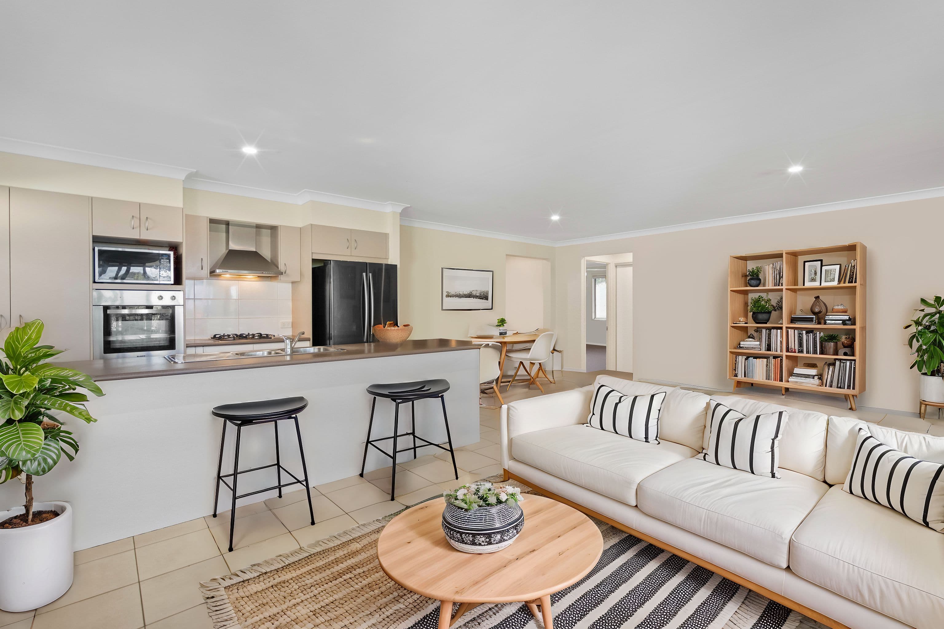 76 Outlook Drive, Waterford QLD 4133, Waterford - Thumbnail 2