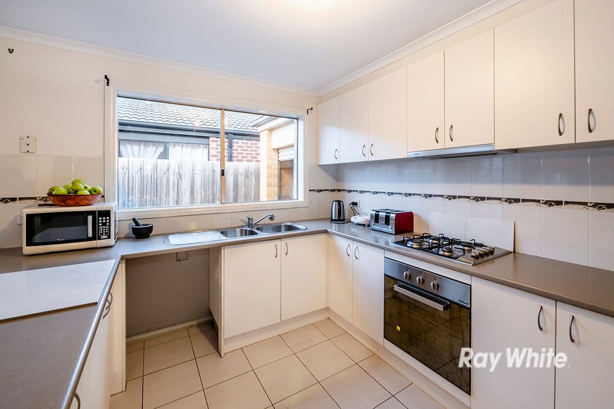 55 Calais Circuit, Cranbourne West VIC 3977, Cranbourne West - Thumbnail 2