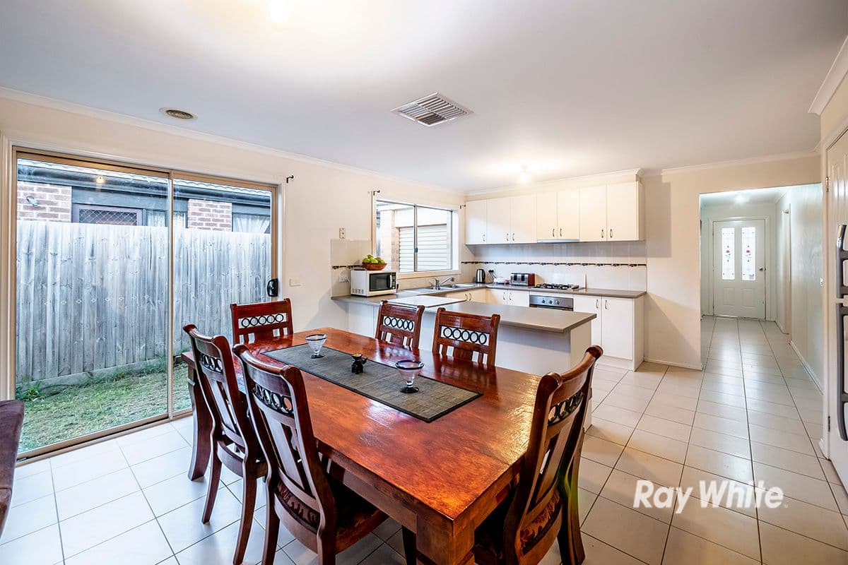 55 Calais Circuit, Cranbourne West VIC 3977, Cranbourne West - Thumbnail 4