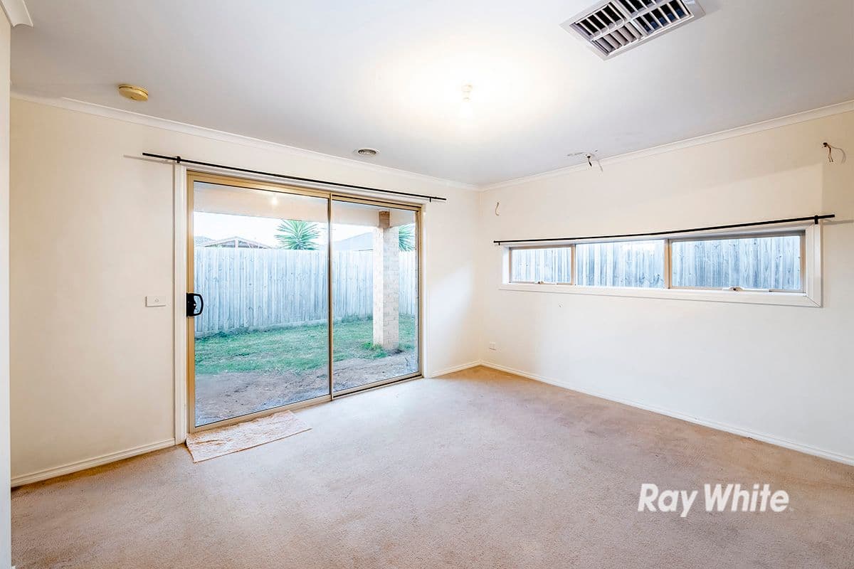 55 Calais Circuit, Cranbourne West VIC 3977, Cranbourne West - Thumbnail 8