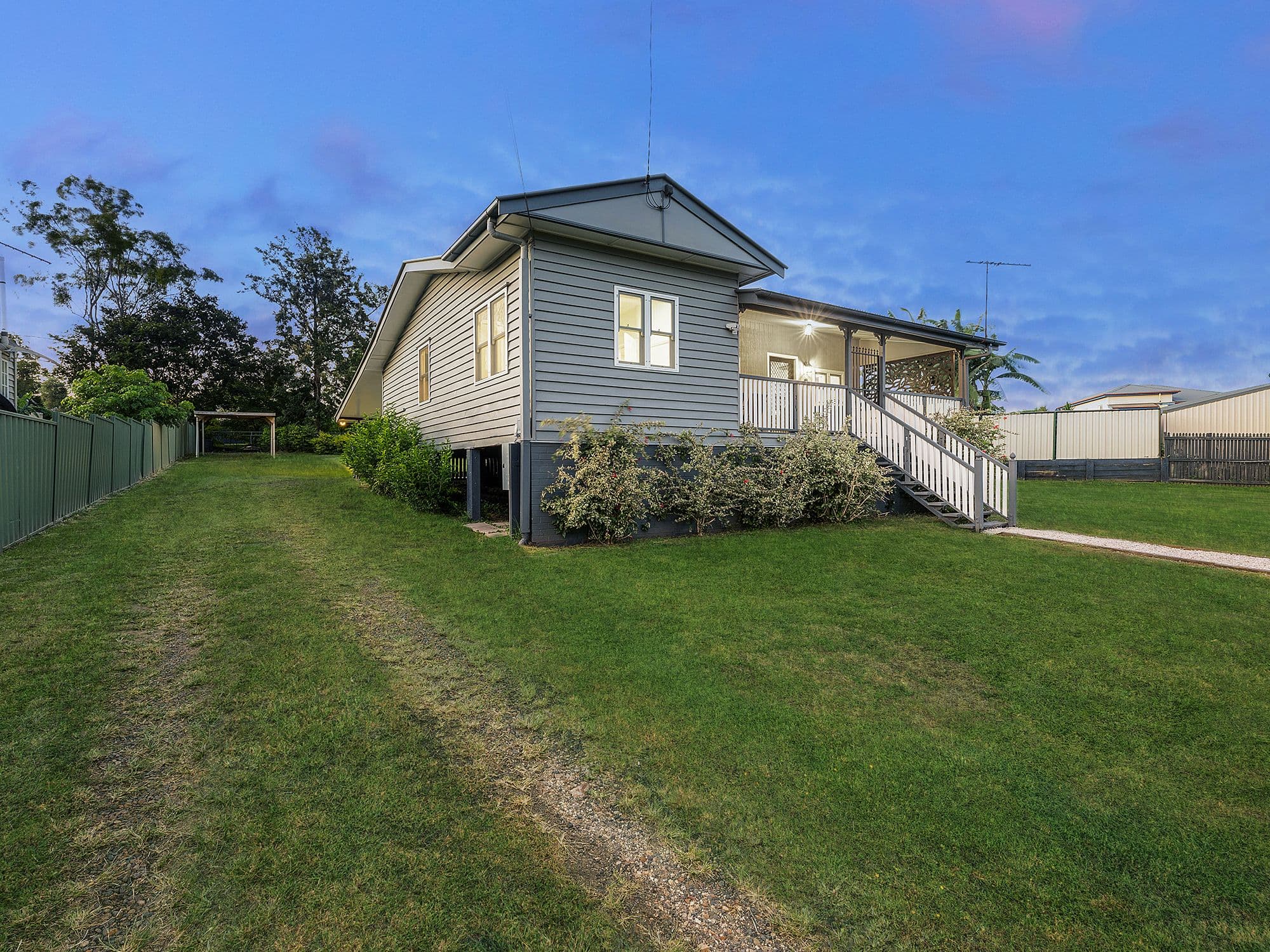 1 Creek Street, Silkstone QLD 4304, Silkstone - Thumbnail 3