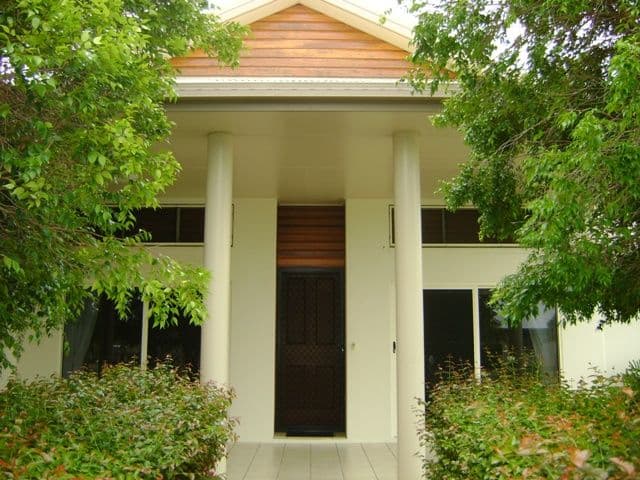 3 Seaside Place, BLACKS BEACH QLD 4740, Blacks Beach - Thumbnail 2