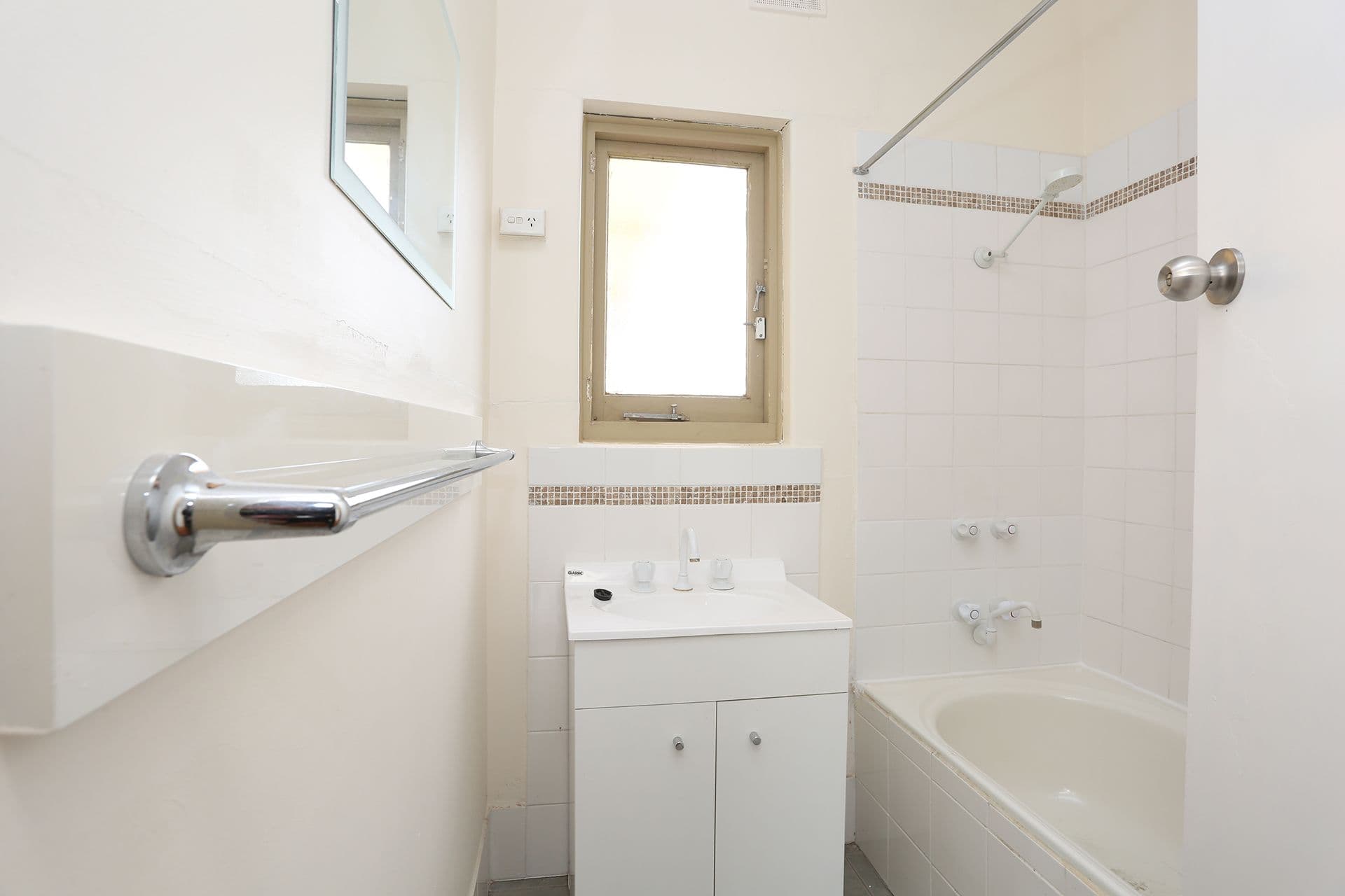 9 Sedgehill Road, Elizabeth North SA 5113, Elizabeth North - Thumbnail 4
