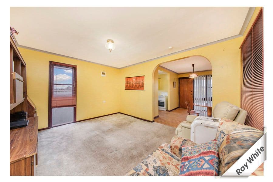 18 Oleria Street, Queanbeyan NSW 2620, Queanbeyan - Thumbnail 4