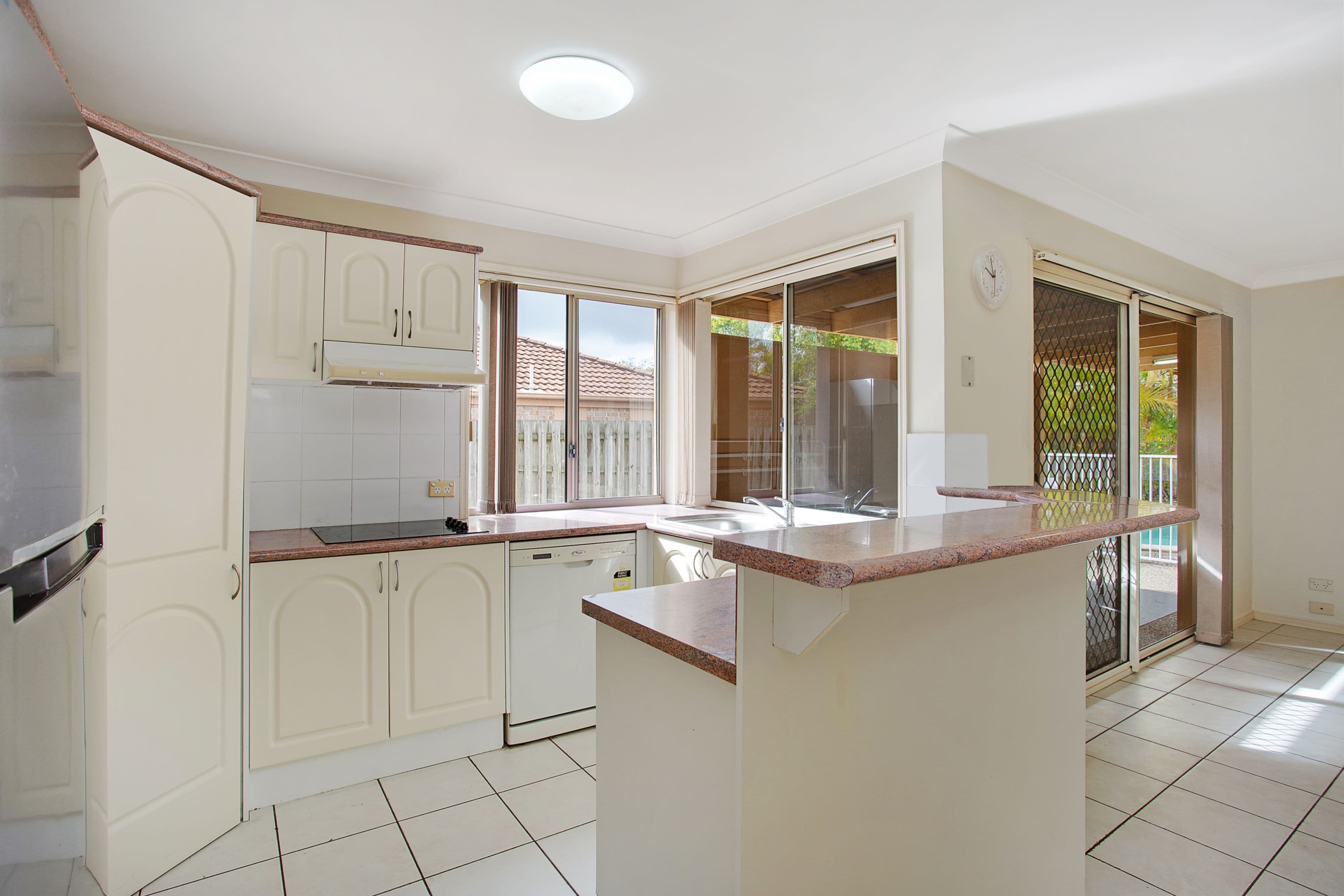 256 Napper Road, Parkwood QLD 4214, Parkwood - Thumbnail 4