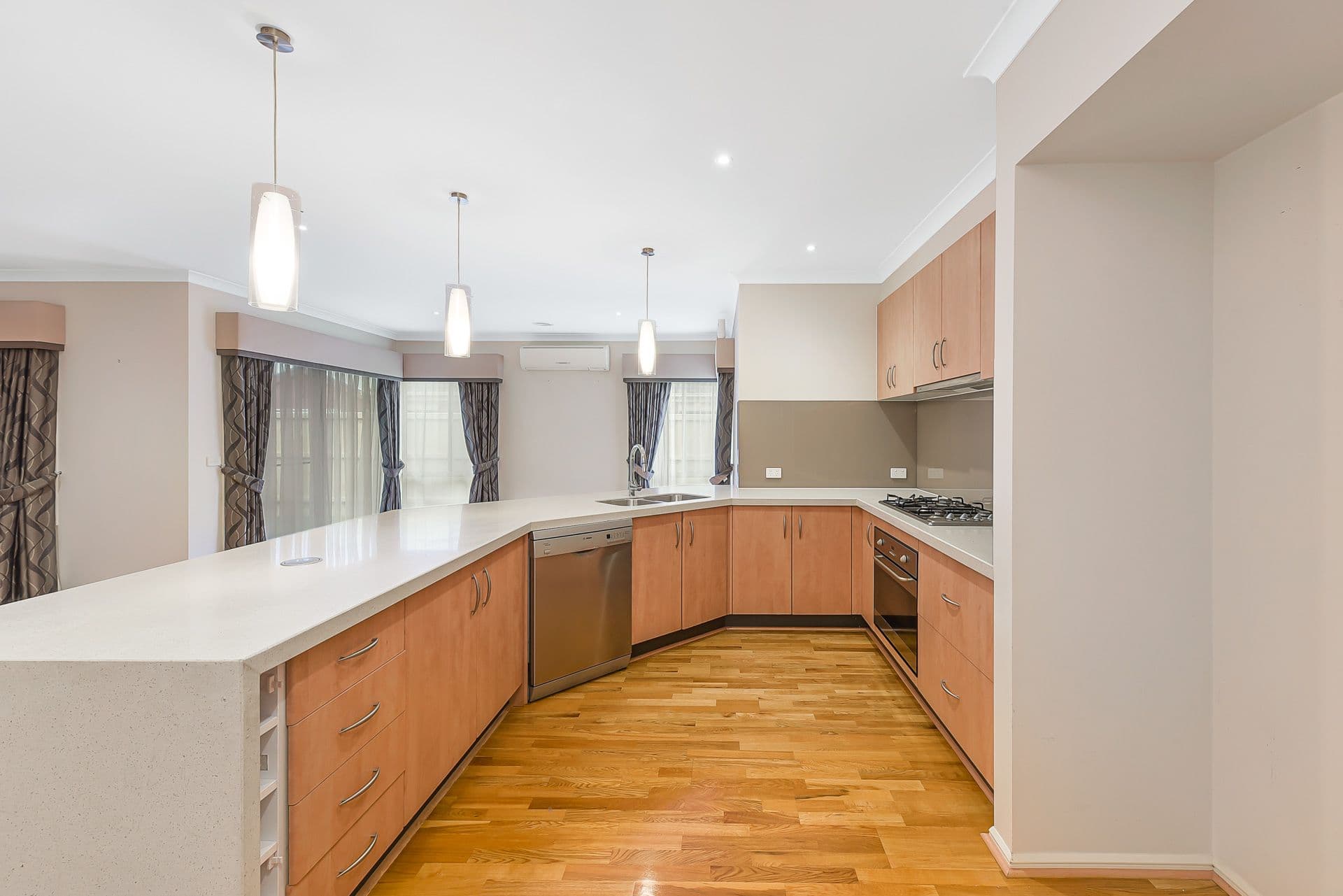 13 Jack William Way, Berwick VIC 3806, Berwick - Thumbnail 4