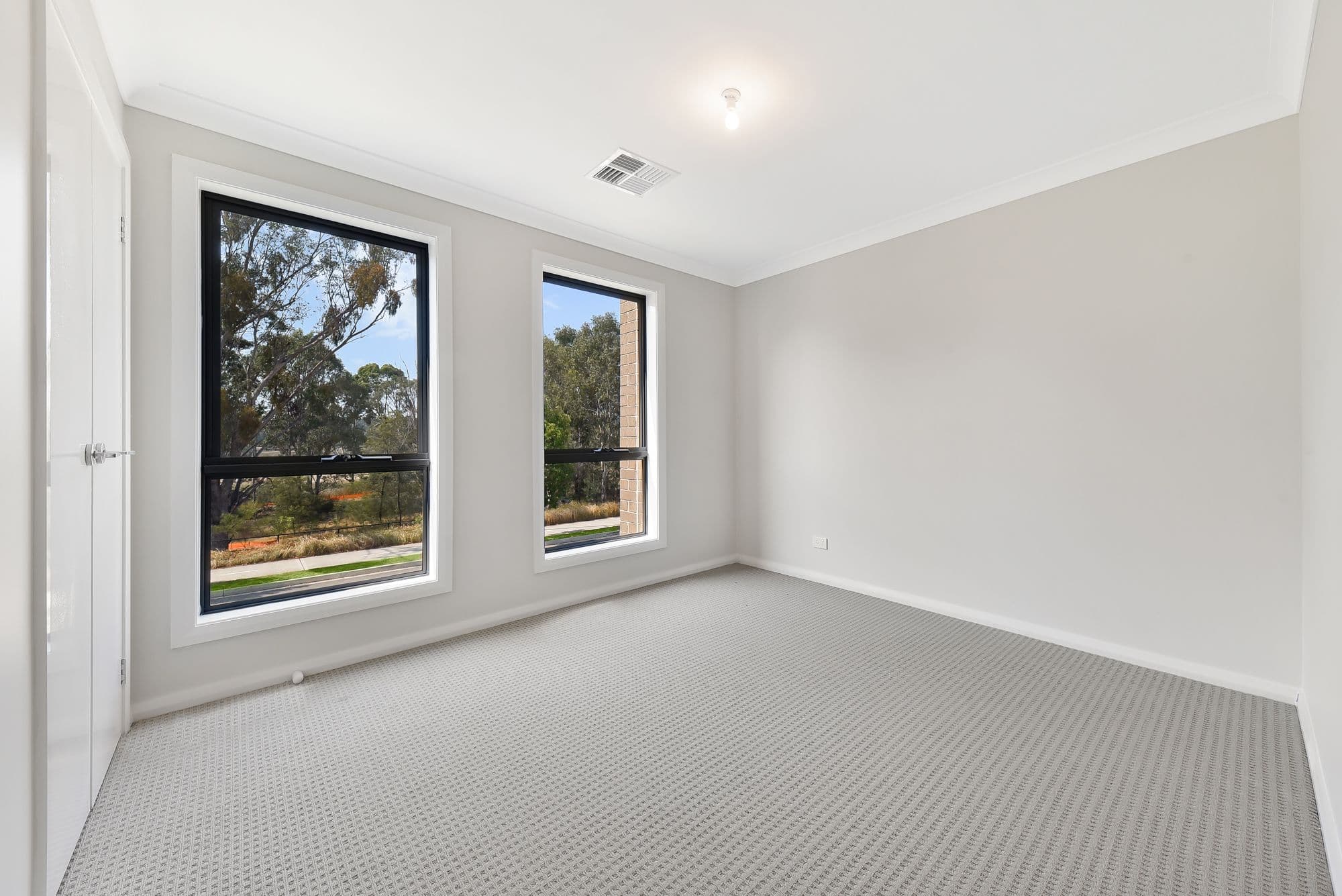 Campbelltown NSW 2560, Campbelltown - Thumbnail 7
