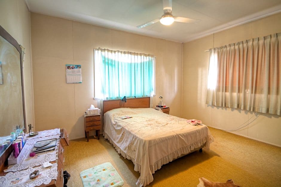 12 loveanius Street, SILKSTONE QLD 4304, Silkstone - Thumbnail 8