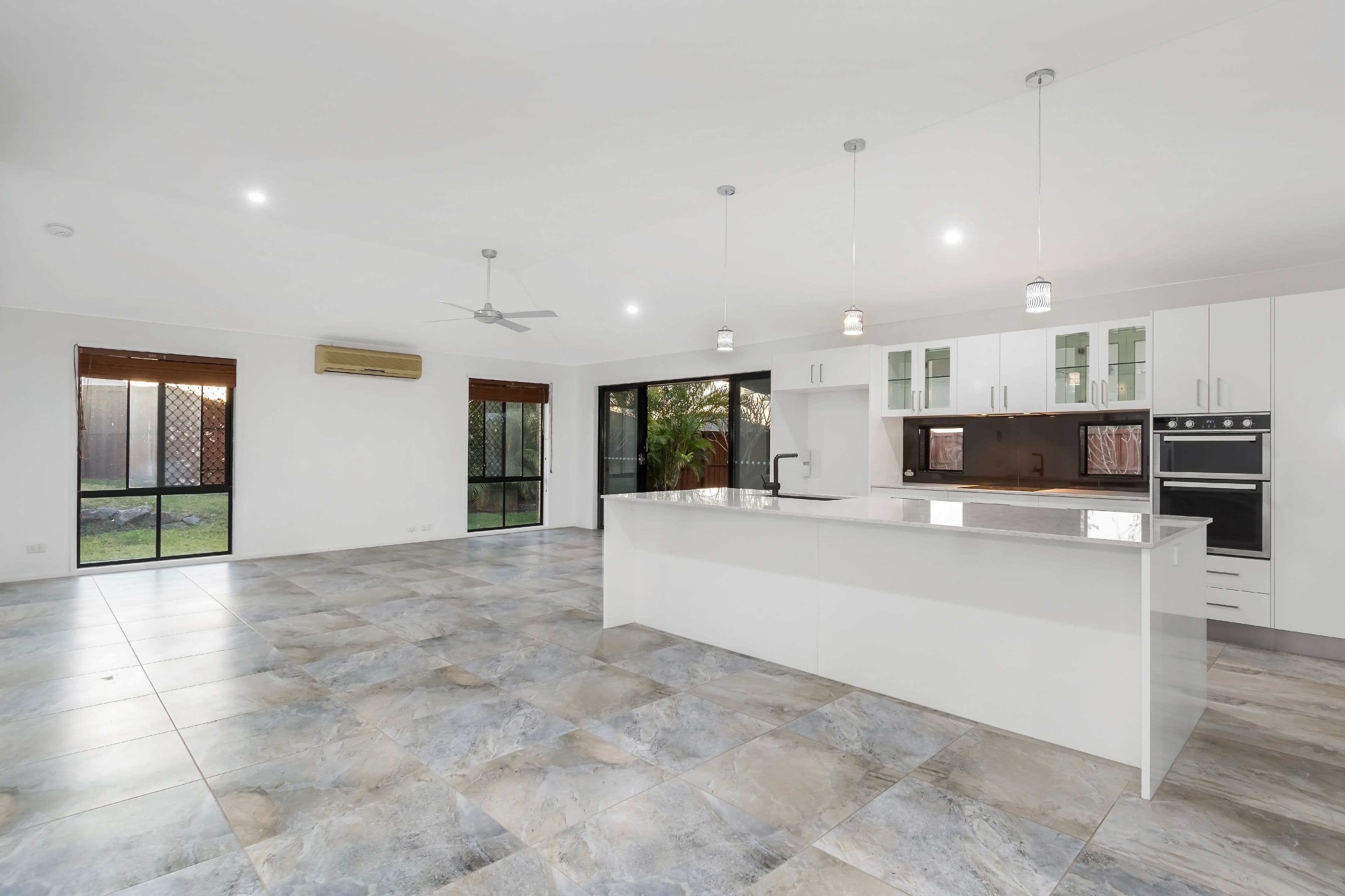 30 Buffalo Crescent, Pacific Pines QLD 4211, Pacific Pines - Thumbnail 5