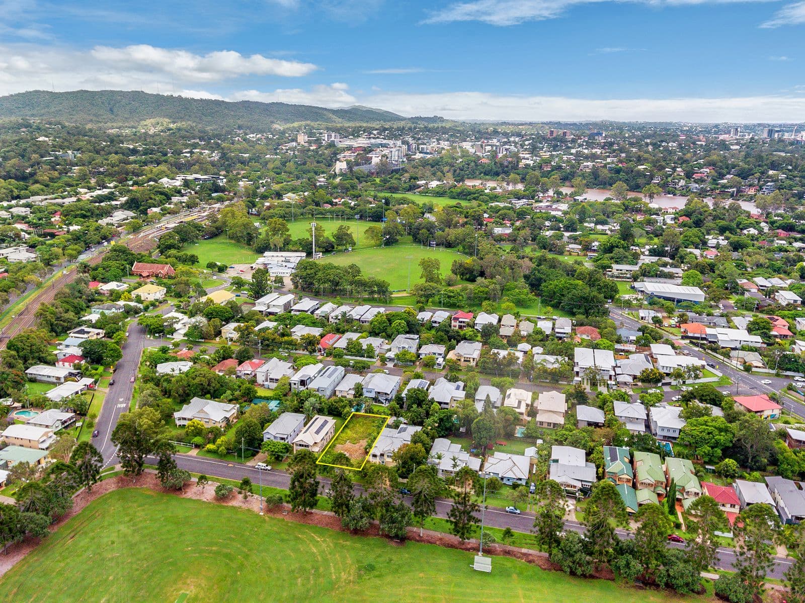 45 Plumridge Street, Chelmer QLD 4068, Chelmer - Thumbnail 3