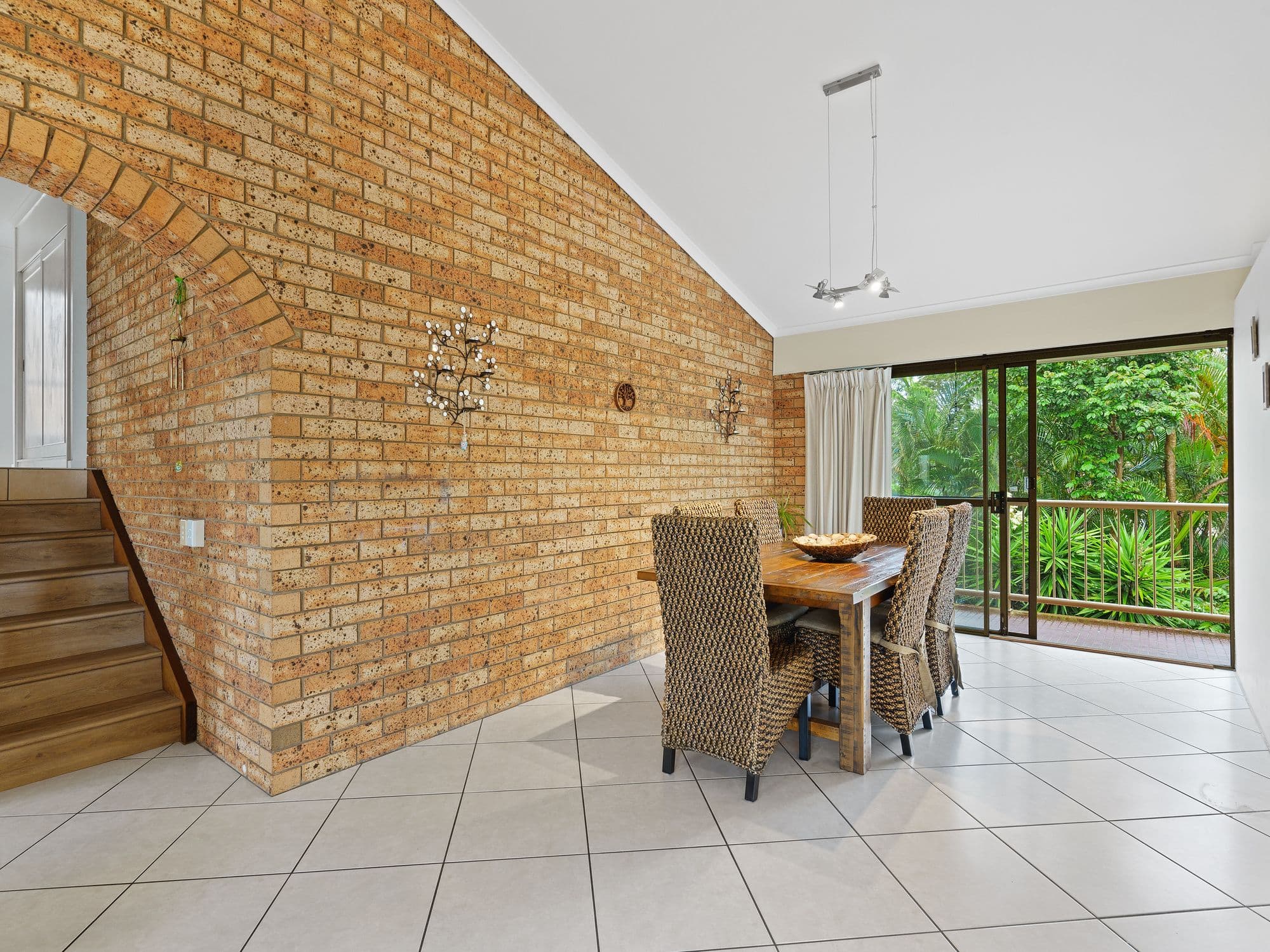 46 Ferndale Street, Annerley QLD 4103, Annerley - Thumbnail 2