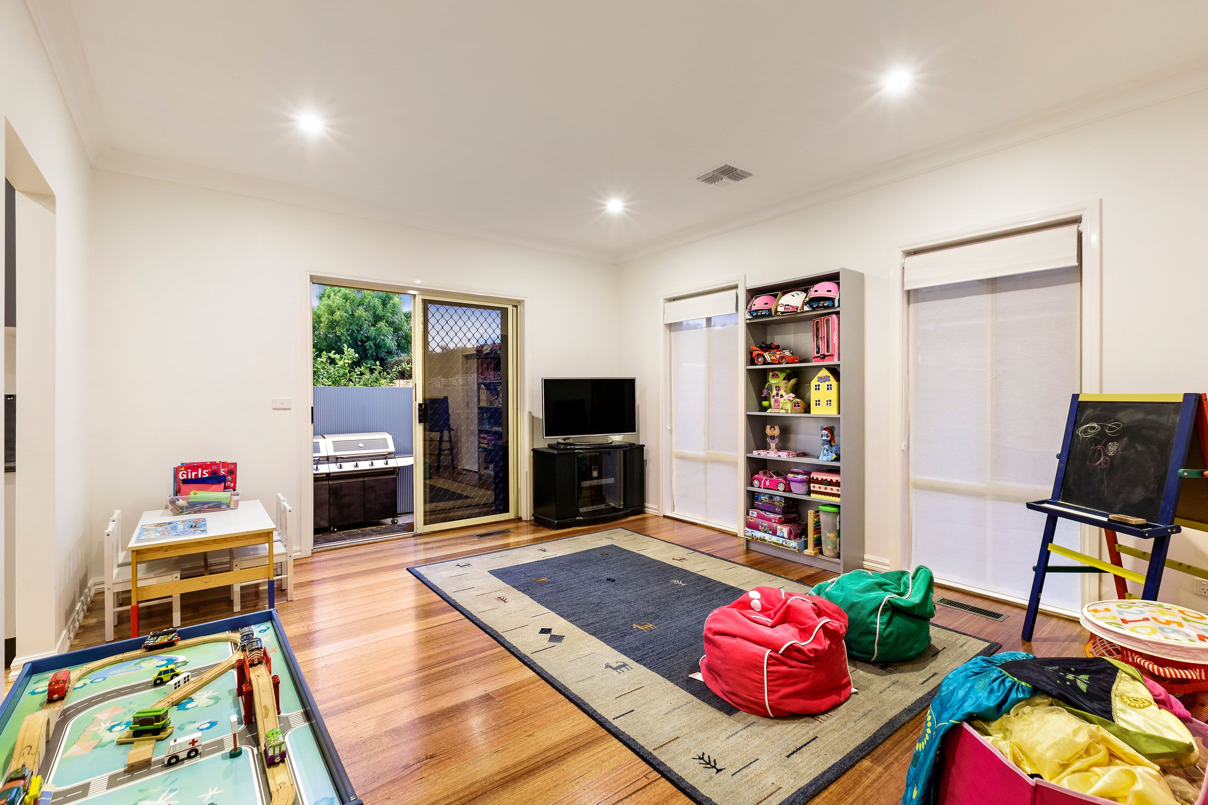 8A Camden Road, Hughesdale VIC 3166, Hughesdale - Thumbnail 7