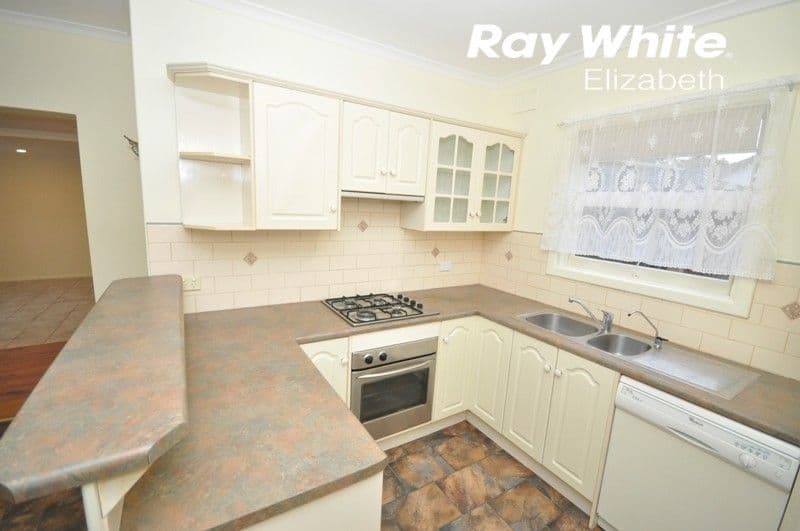 55 St Leonard Crescent, Elizabeth Downs SA 5113, Elizabeth Downs - Image 1