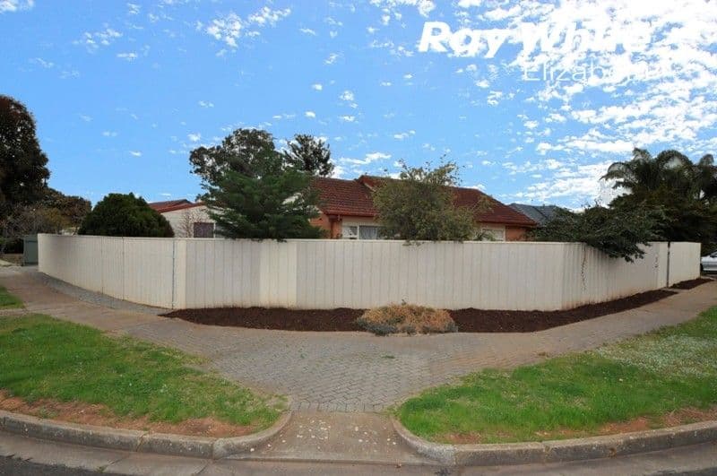 55 St Leonard Crescent, Elizabeth Downs SA 5113, Elizabeth Downs - Thumbnail 4