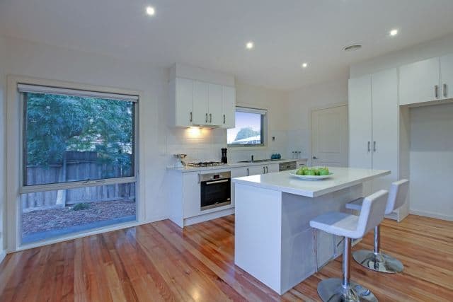 42 Tambo Avenue, RESERVOIR VIC 3073, Reservoir - Thumbnail 5