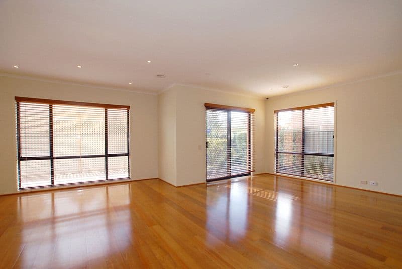 13 Livorno Lane, POINT COOK VIC 3030, Point Cook - Thumbnail 4
