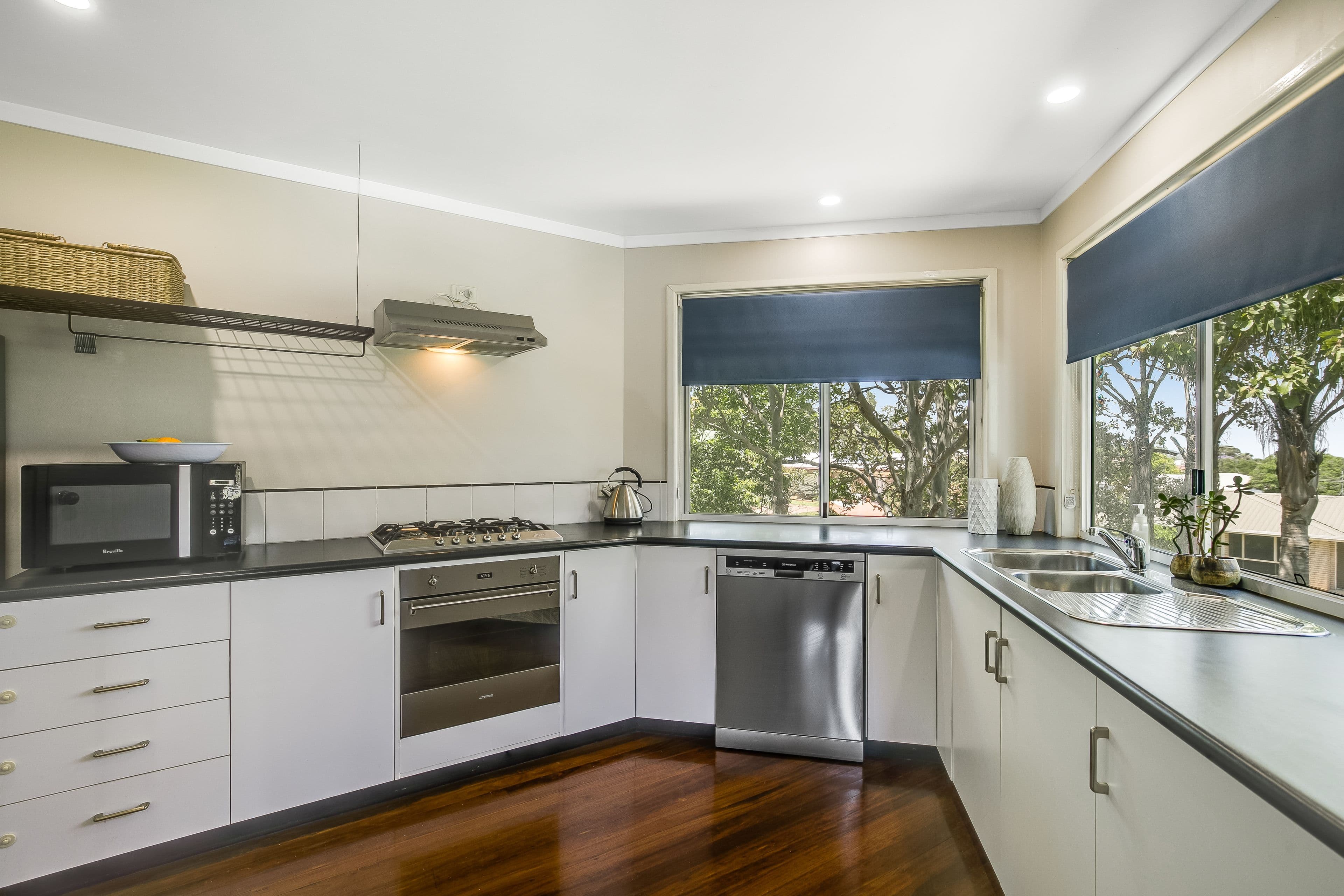 8 Dylan Court, Darling Heights QLD 4350, Darling Heights - Thumbnail 3