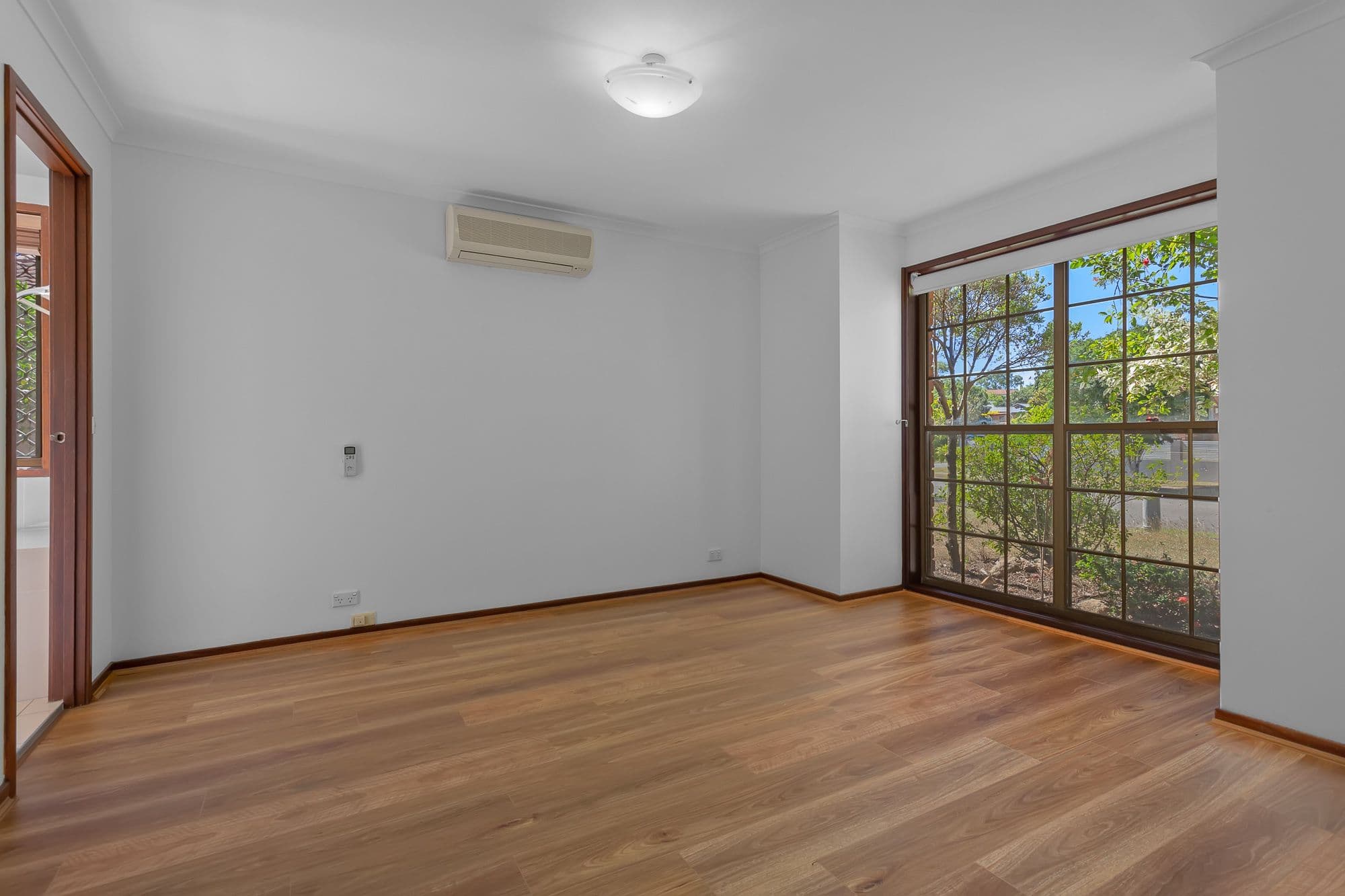 22 Avondale Road, Sinnamon Park QLD 4073, Sinnamon Park - Thumbnail 7