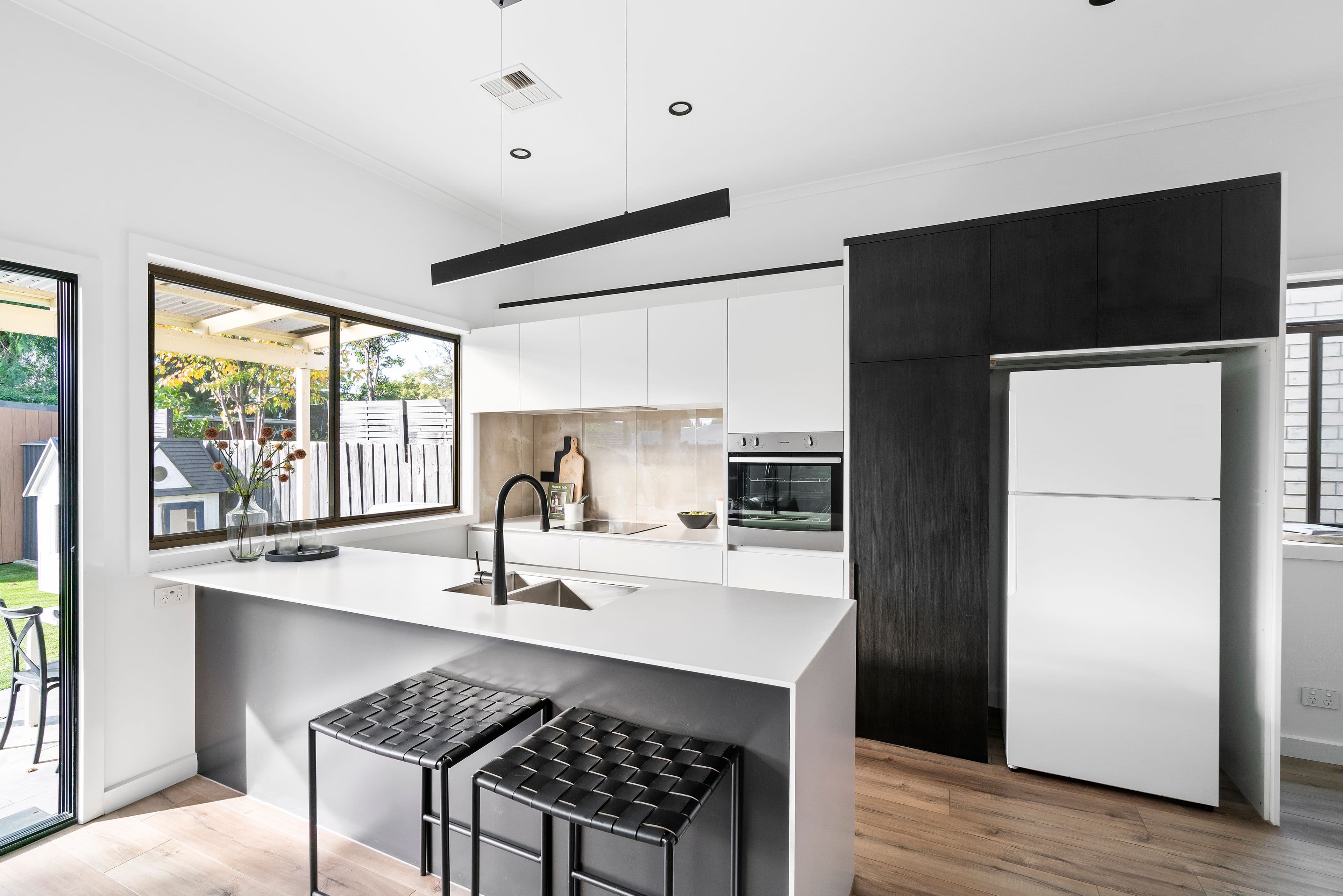 6 Ford Street, Newport VIC 3015, Newport - Thumbnail 4