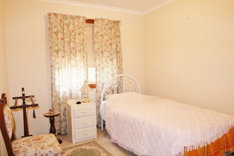 1 McKinnon Park, CLARE SA 5453, Clare - Thumbnail 3