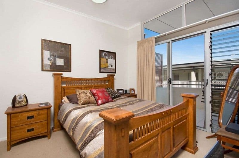1 Gregory Street, NORTH WARD QLD 4810, North Ward - Thumbnail 2