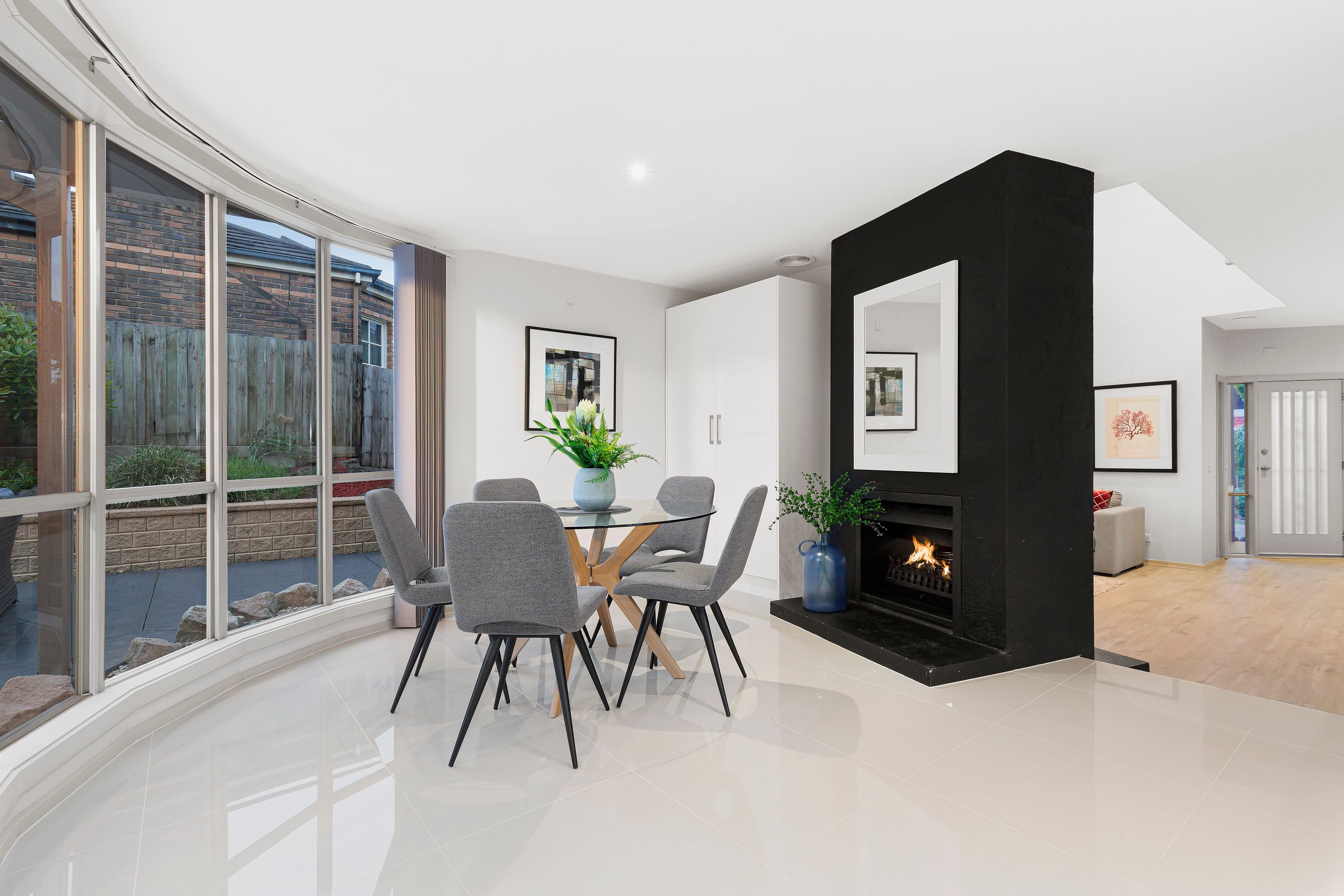 4 Orlando Close, Wantirna South VIC 3152, Wantirna South - Thumbnail 3