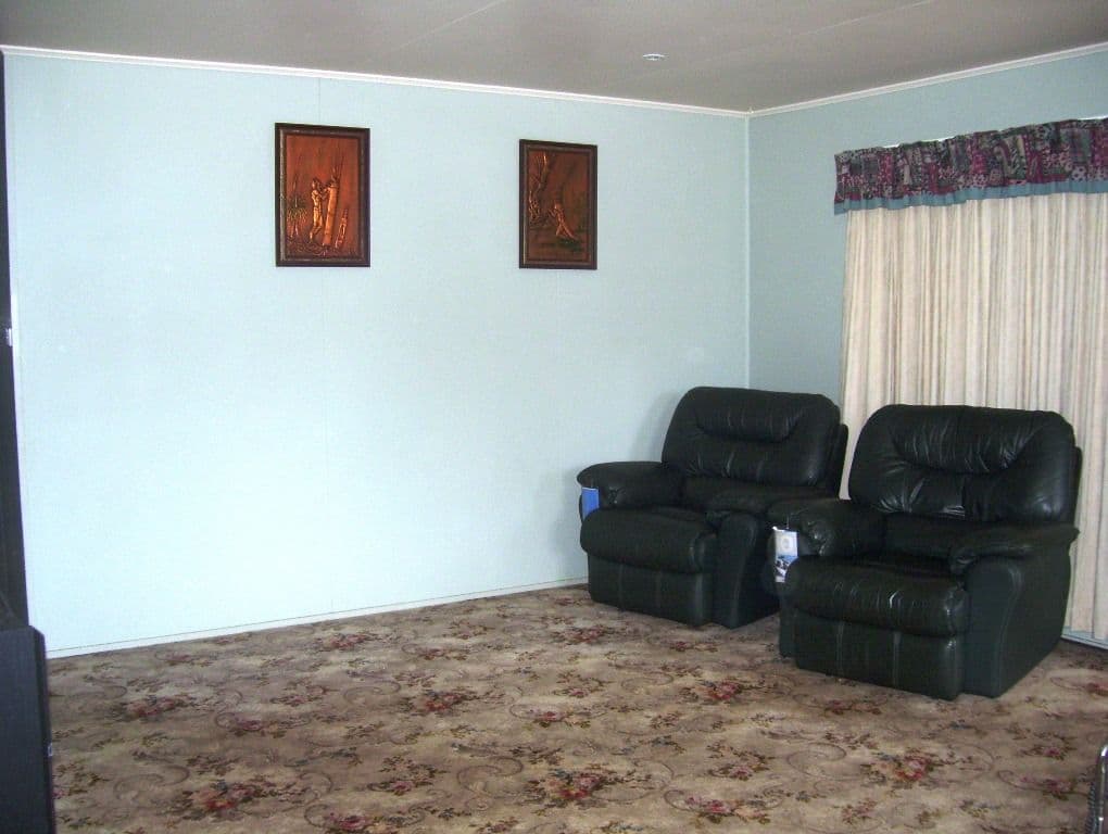 7 Leslie Drive, MORANBAH QLD 4744, Moranbah - Thumbnail 6