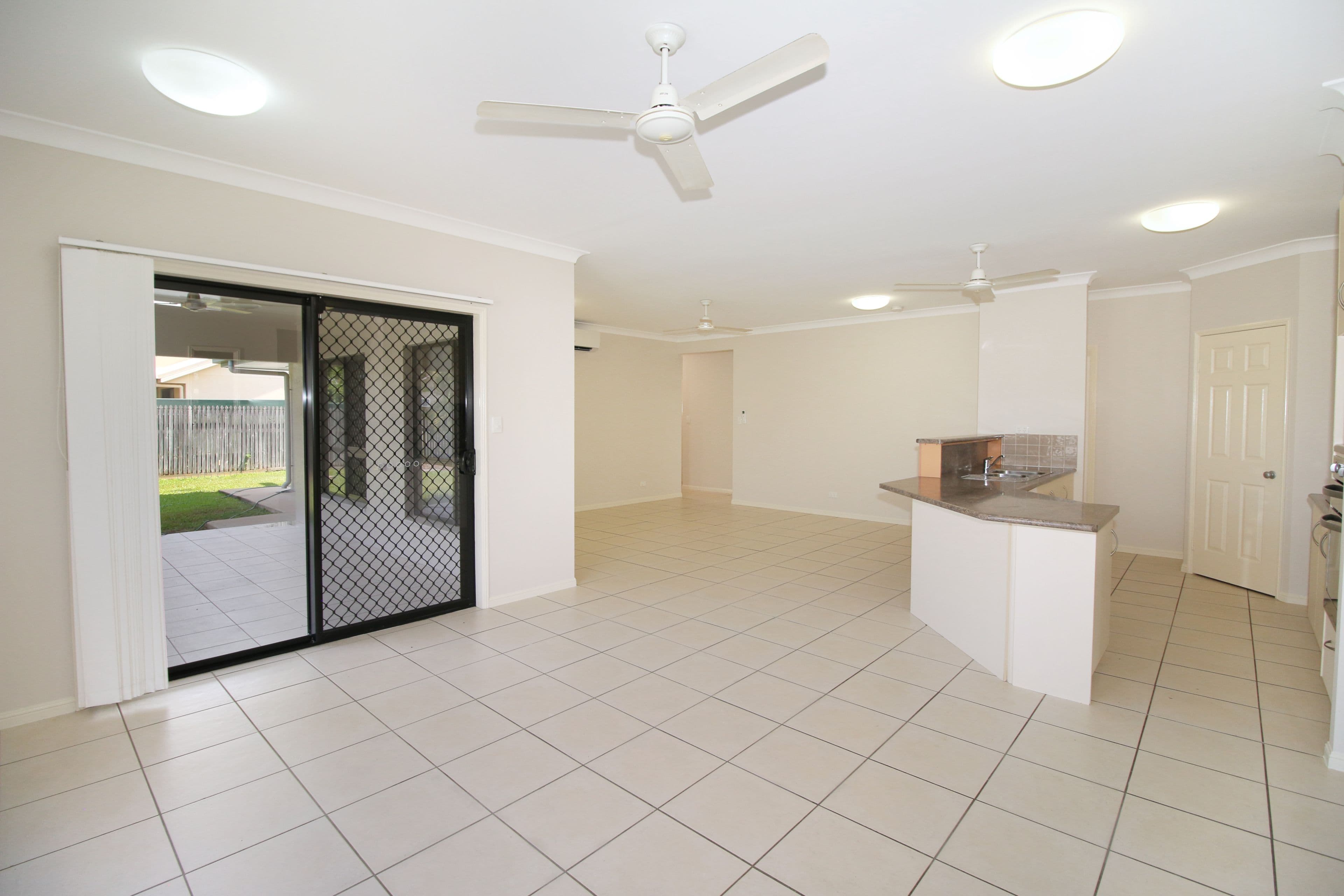 62 Elphinstone Drive, Kirwan QLD 4817, Kirwan - Thumbnail 3