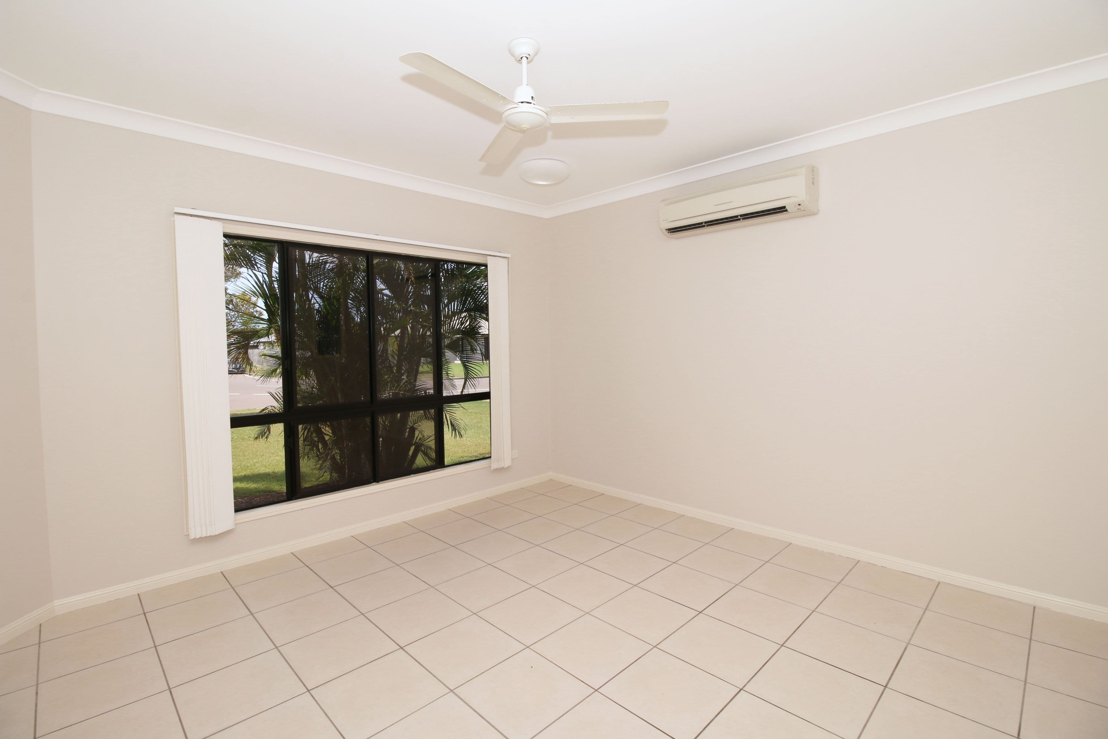 62 Elphinstone Drive, Kirwan QLD 4817, Kirwan - Thumbnail 4