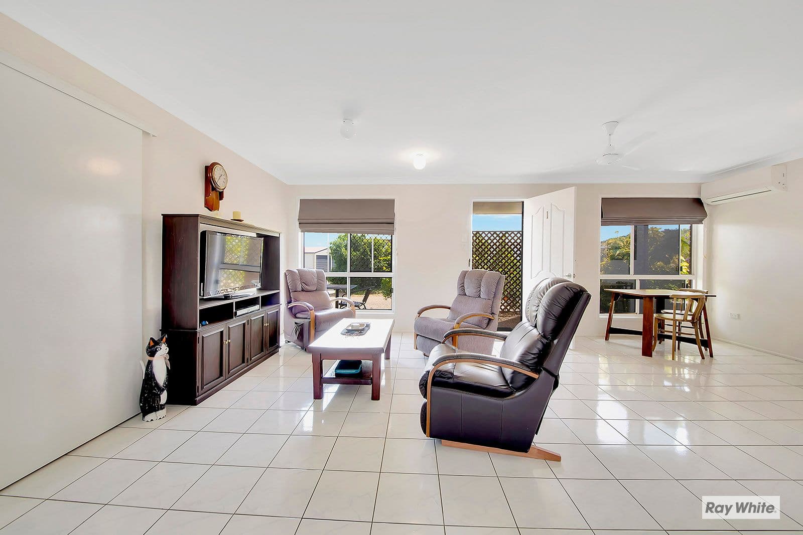15 Ashgrove Crescent, Taranganba QLD 4703, Taranganba - Thumbnail 2